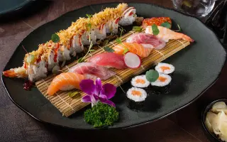 SUSHI SPECIALE 18pz