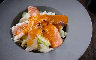 SASHIMI SALAD